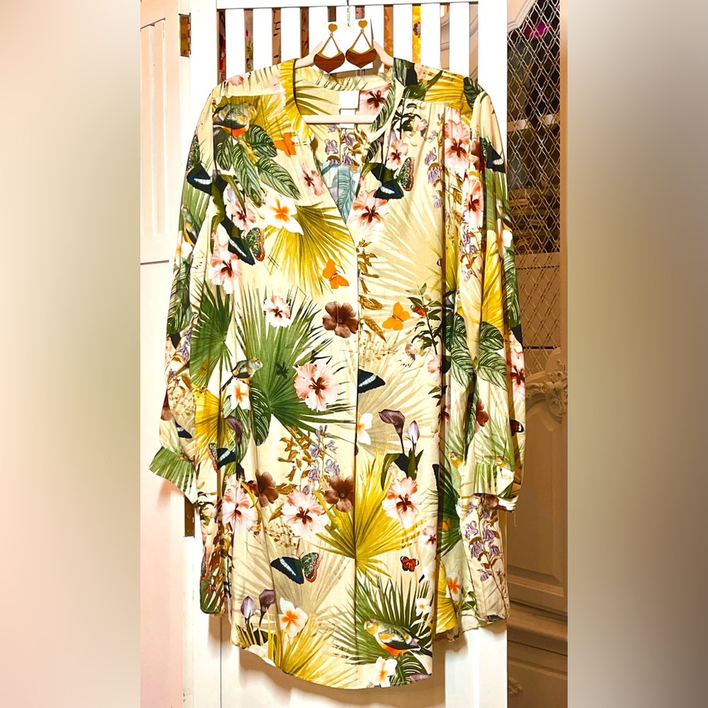 Jungle print shirt dress, olive, yellow, brown, wood look earrings included NWOT